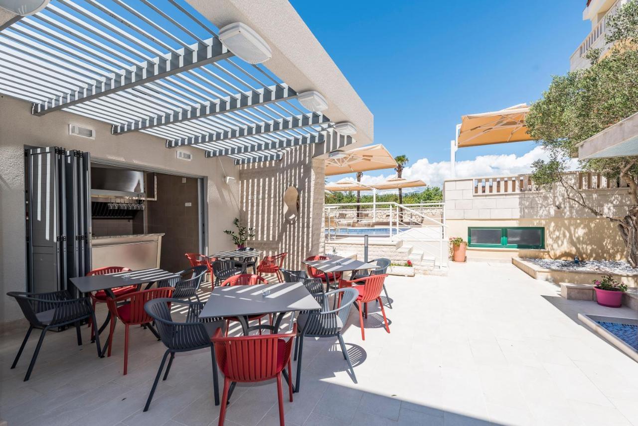 Kings View Sarkic Novalja Exterior foto