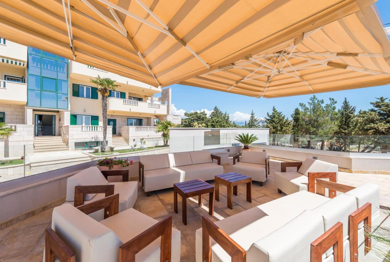 Kings View Sarkic Novalja Exterior foto