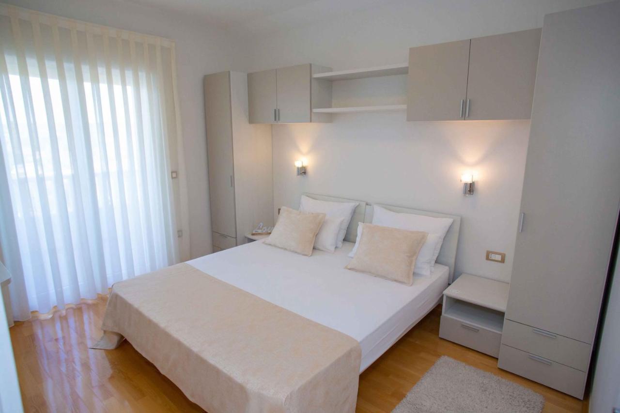 Kings View Sarkic Novalja Exterior foto