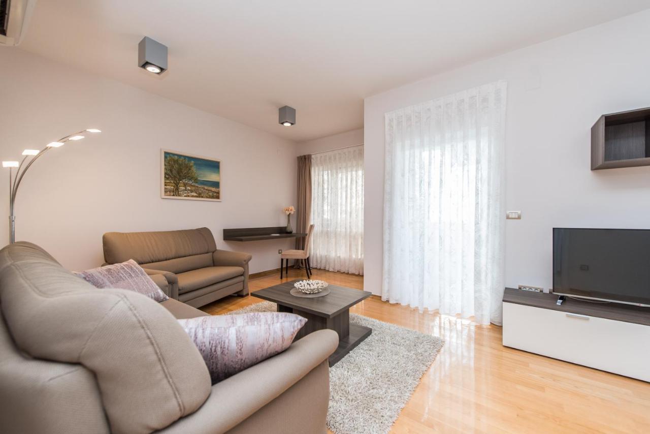 Kings View Sarkic Novalja Exterior foto