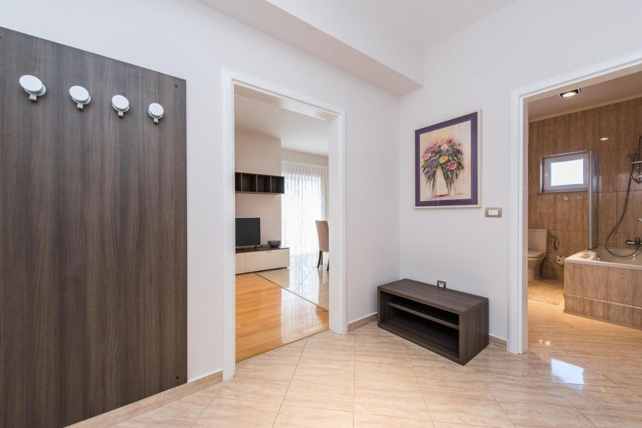 Kings View Sarkic Novalja Exterior foto